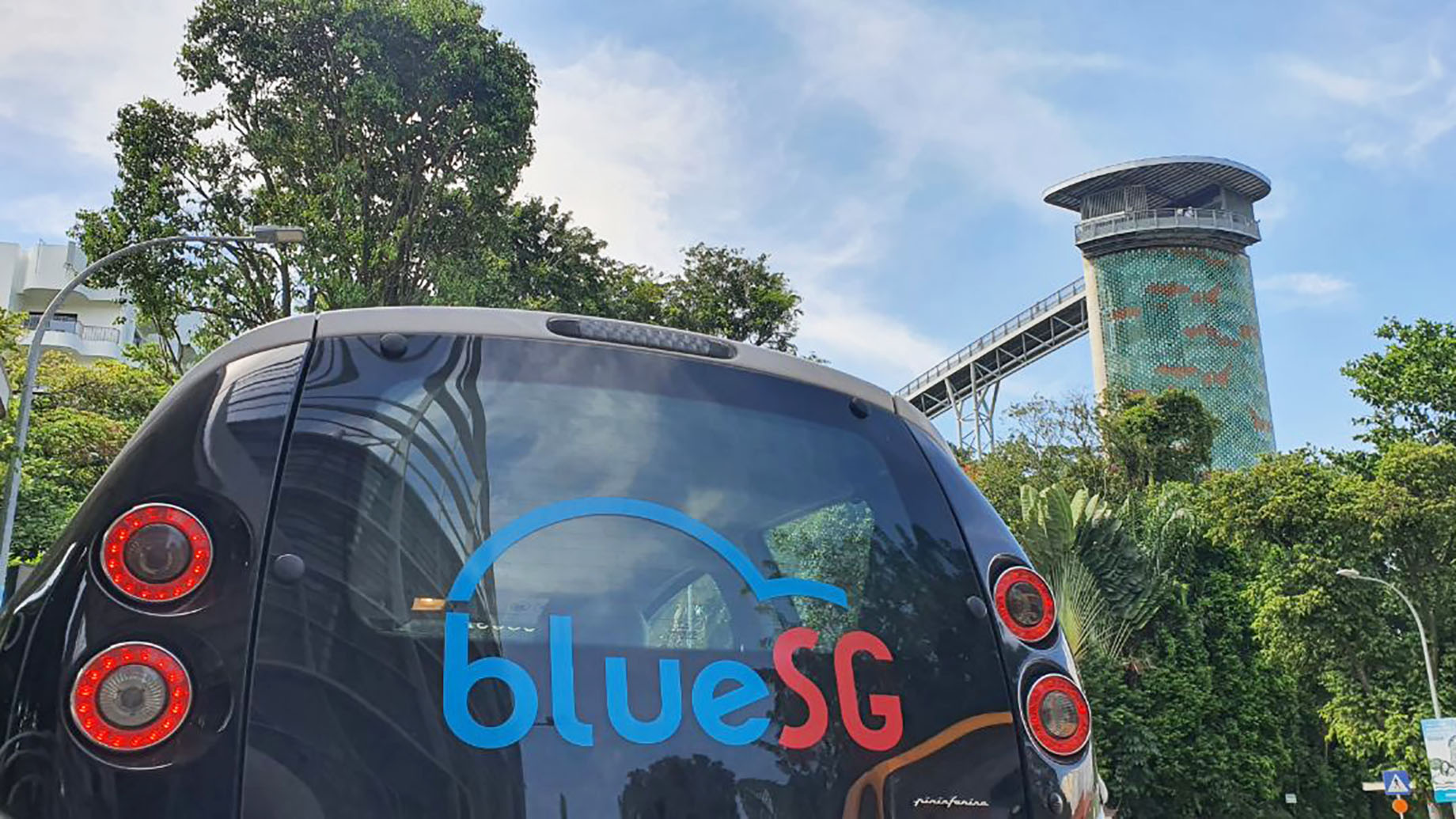 Explore Sentosa in the comfort and convenience of a BlueSG car