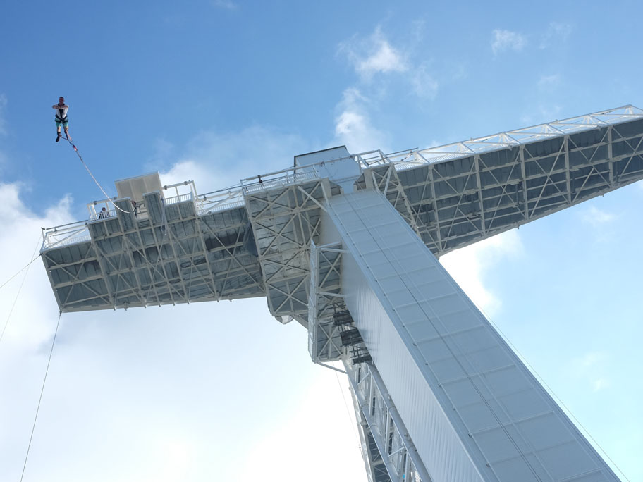 BUNGY JUMP