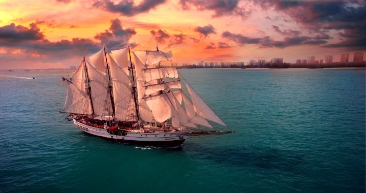 Sunset Sail Dinner Cruise