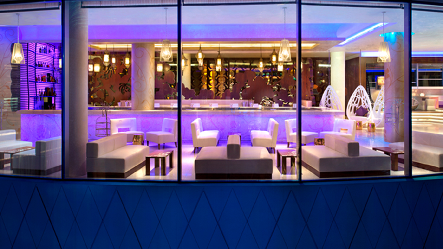 Exterior view of WOOBAR at W Hotel